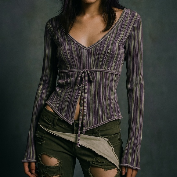 Y2K long sleeve knit empire waist coogi moschino - Picture 2 of 16